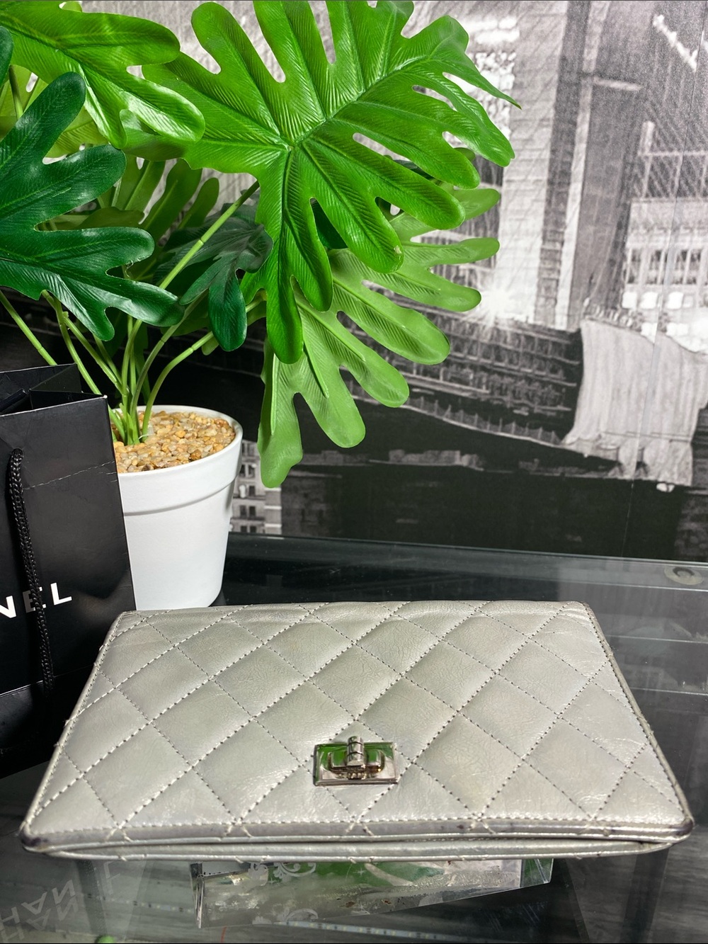 Authentic CHANEL 2.55 Quilted Matelasse Logo Lambskin Long Bifold Flap Wallet - Picture 9 of 17